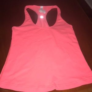 Lulu lemon tank